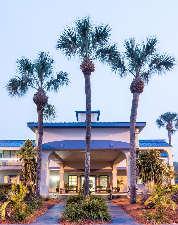 Quality Inn Tampa Exterior photo